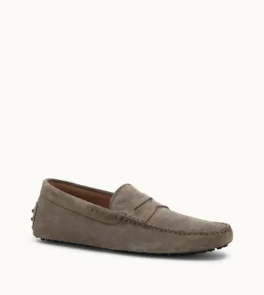 Picture of Gommino Driving Shoes In Suede - Beige