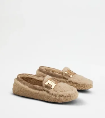 Picture of City Gommino Driving Shoes In Sheepskin - Brown
