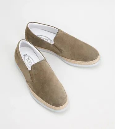 Picture of Slip-on Shoes In Suede - Beige
