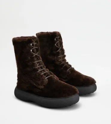 Picture of Tod's W. G. Lace-up Ankle Boots In Sheepskin - Brown