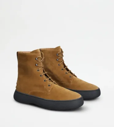 Picture of Tod's W. G. Lace-up Ankle Boots In Suede - Brown