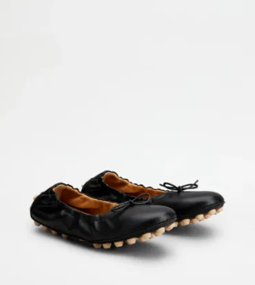 Picture of Bubble Ballerinas In Leather - Black, Off White