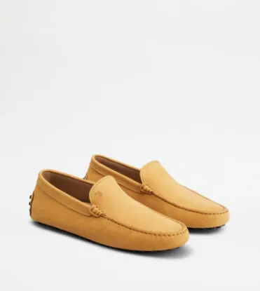 Picture of Gommino Driving Shoes In Nubuck - Yellow