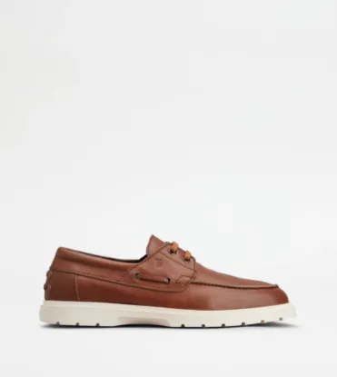 Picture of Boat Shoes In Leather - Brown